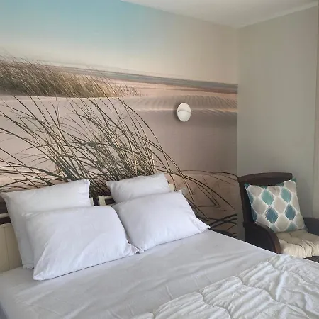 Duplex Renove Avec Vue Mer, Garage Et Climatisation A Vaux-sur-mer, Proche Pontaillac - Fr-1-539-57