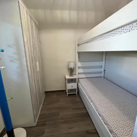 アパート Duplex Renove Avec Vue Mer, Garage Et Climatisation A Vaux-sur-mer, Proche Pontaillac - Fr-1-539-57 *