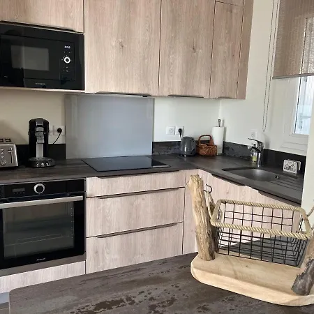 Duplex Renove Avec Vue Mer, Garage Et Climatisation A Vaux-sur-mer, Proche Pontaillac - Fr-1-539-57 アパート *
